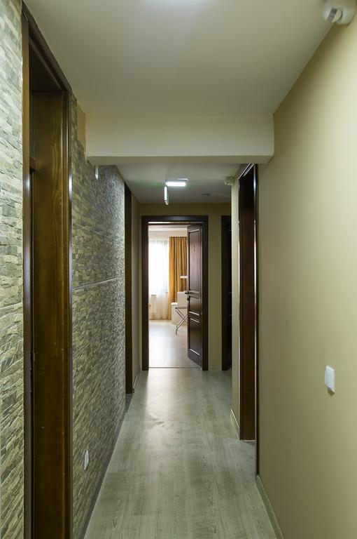 Heartland City B&B Тузла Екстериор снимка