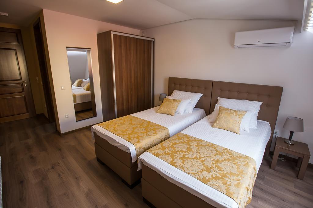Heartland City B&B Тузла Екстериор снимка